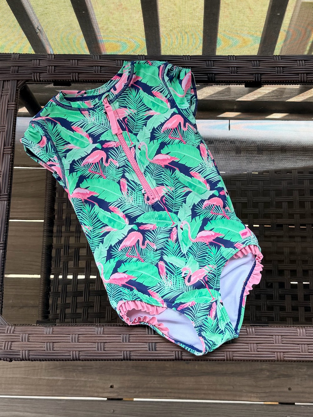Rufflebutts Kids Short Sleeve Rash Guard One-Piece Swimsuit  Size 6